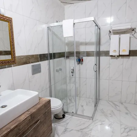 Mesken Cave 内夫谢希尔